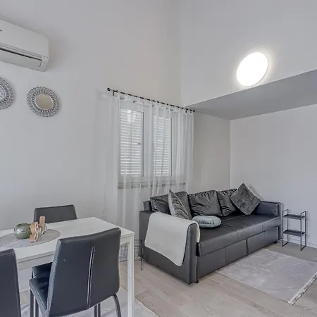 Kestenova Гостевой дом Kukci